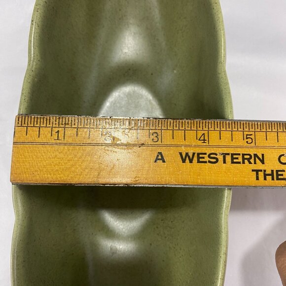 Vintage Haeger Potteries 3905 Green Oblong Decorative Bowl or Planter - Picture 10 of 11